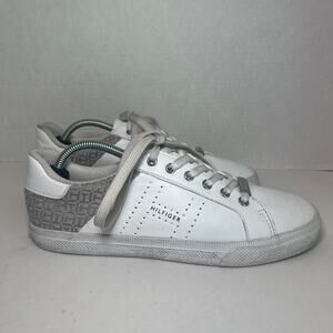 Tommy Hilfiger Women's Lorio White Sneaker Shoes Size 7.5
